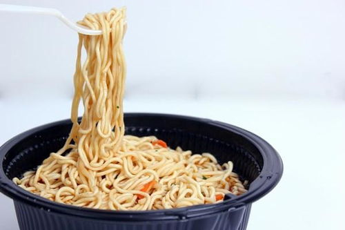 真正的垃圾食品 泡面不算啥，看完后该少吃就少吃，别嘴馋
